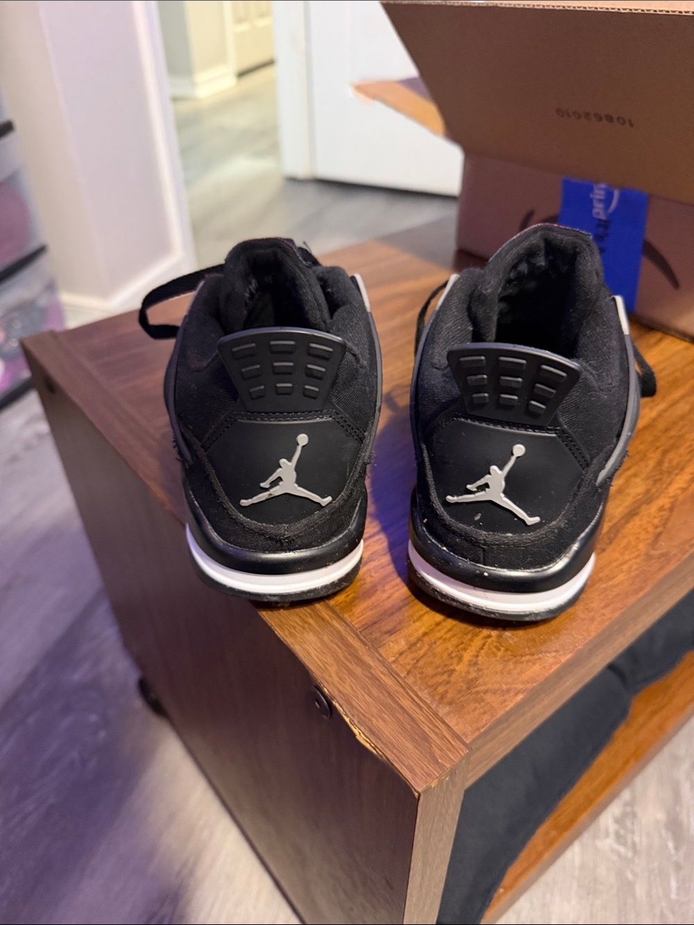 Jordan Black and White Low Top Sneakers with Silver Jumpman - Picture 2 of 4